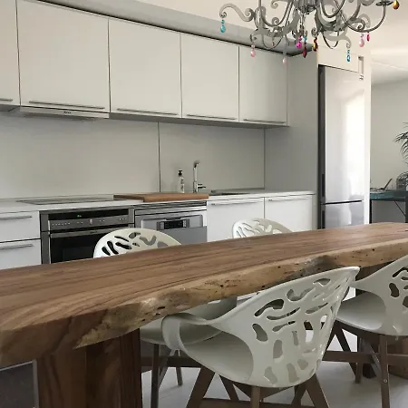 Lhg Marina Botafoch Apartamento *
